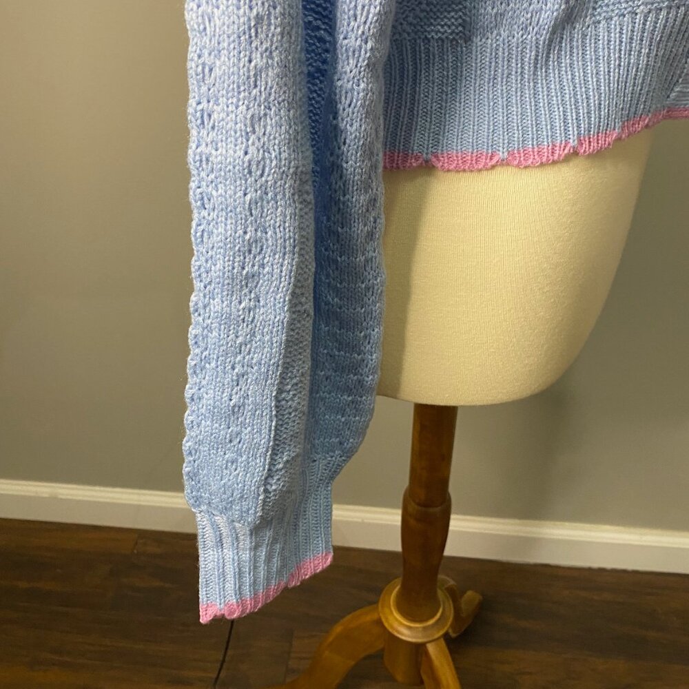 NWOT Baby Blue  Womens Sweater with Pink Buttons - Picture 3 of 5